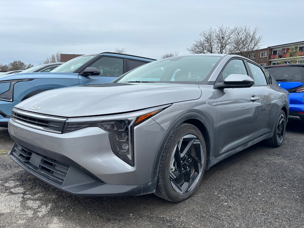 Kia K4 EX 2025 à Montréal, Québec - 1 - w1024h768px
