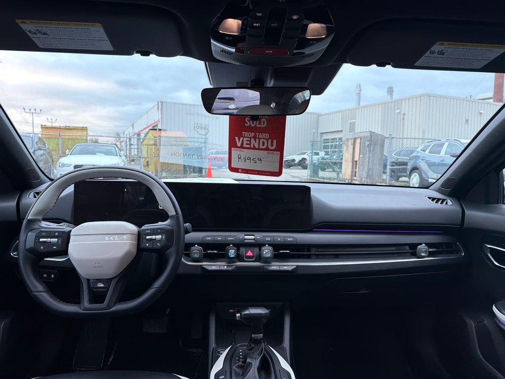 2025 Kia K4 GT-Line Tubro in Montréal, Quebec - 2 - w1024h768px
