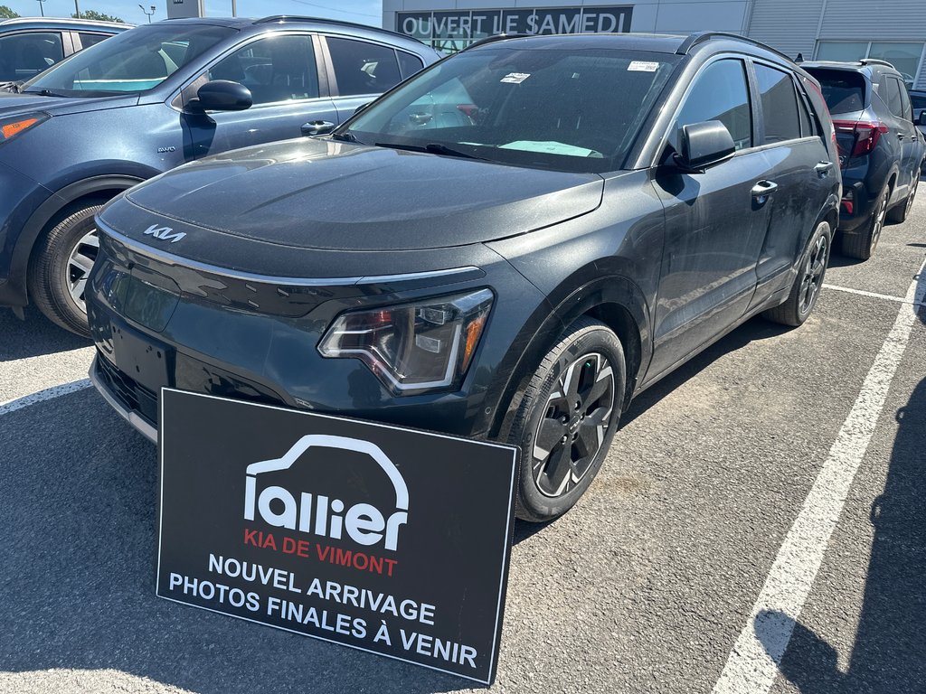 2023 Kia Niro EV Limited in Montréal, Quebec - 1 - w1024h768px