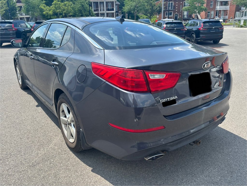 Kia Optima LX 2014 à Montréal, Québec - 4 - w1024h768px