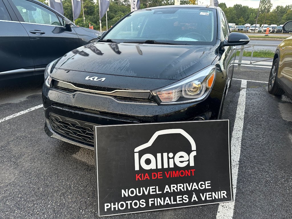 Kia Rio 5-door EX Premium 2023 à Montréal, Québec - 1 - w1024h768px