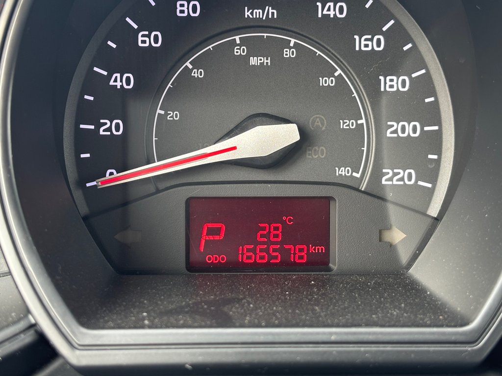 Kia Rio LX+ 2013 à Montréal, Québec - 5 - w1024h768px