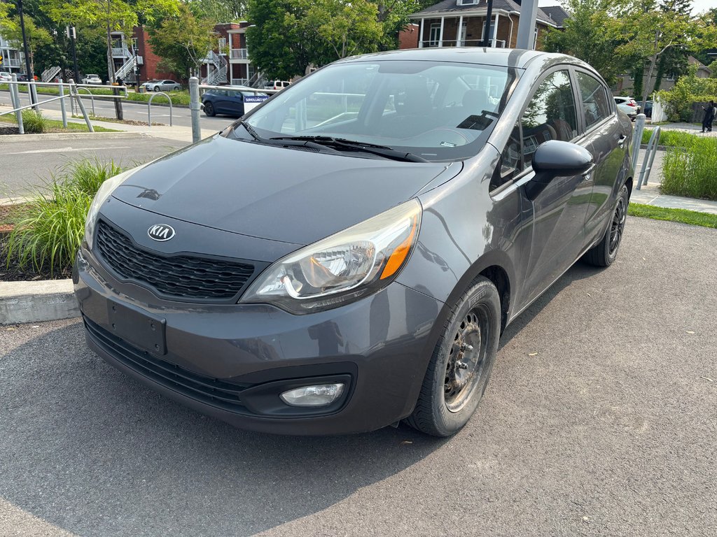 Kia Rio LX+ 2013 à Montréal, Québec - 1 - w1024h768px
