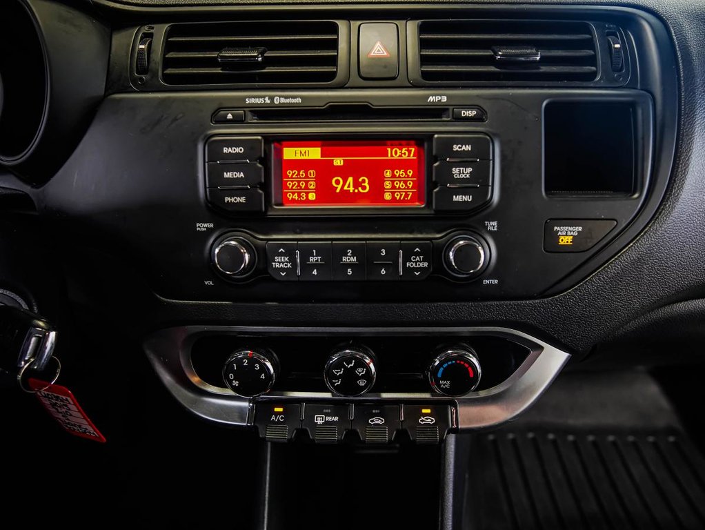2015 Kia Rio EX 1.6L | AUTOMATIQUE | CARFAX CLEAN | SIEGES CHAUFFANT in , Quebec - 17 - w1024h768px