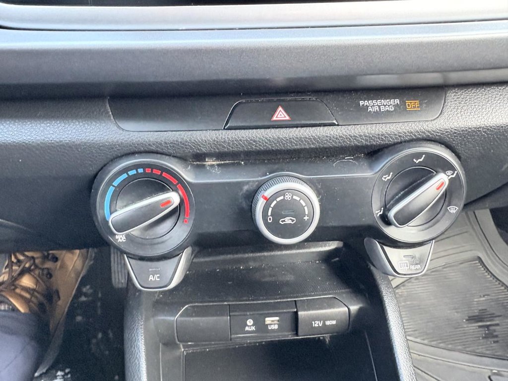 Kia Rio5 LX+ JAMAIS  ACCIDENTÉ I SIEGES ET VOLANTS  CHAUFFANTS I AUTOMATIQUE I CAMERA 2019 à , Québec - 11 - w1024h768px