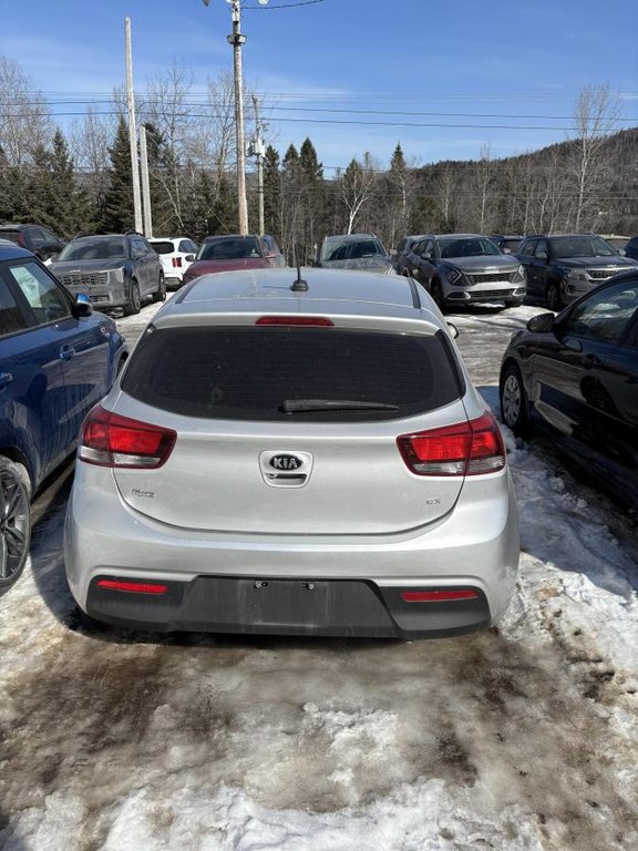 Kia Rio5 EX IVT **GARANTIE 10 ANS / 200 000KM** TOIT OUVRANT+VOLANT CHAUFFANT** 2020 à Montréal, Québec - 5 - w1024h768px