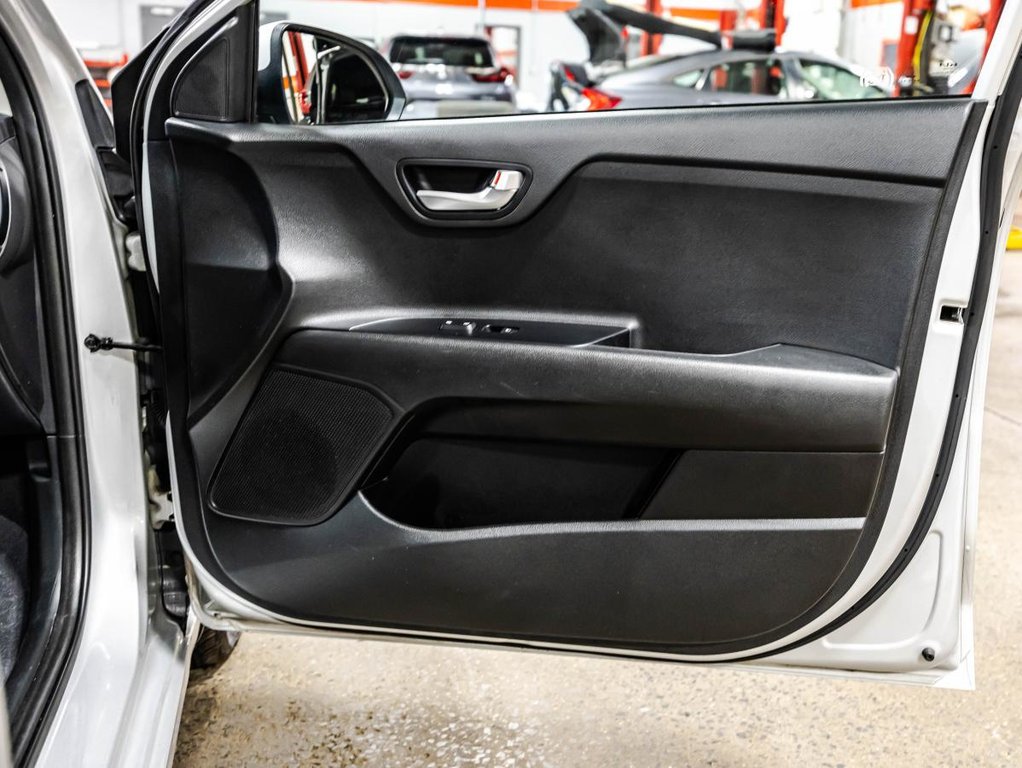 2023 Kia Rio5 LX+ 1 PROPRIO I JAMAIS ACCIDENTÉ I CARPLAY I SIEGES CHAUFFANTS I CAMERA I in , Quebec - 15 - w1024h768px