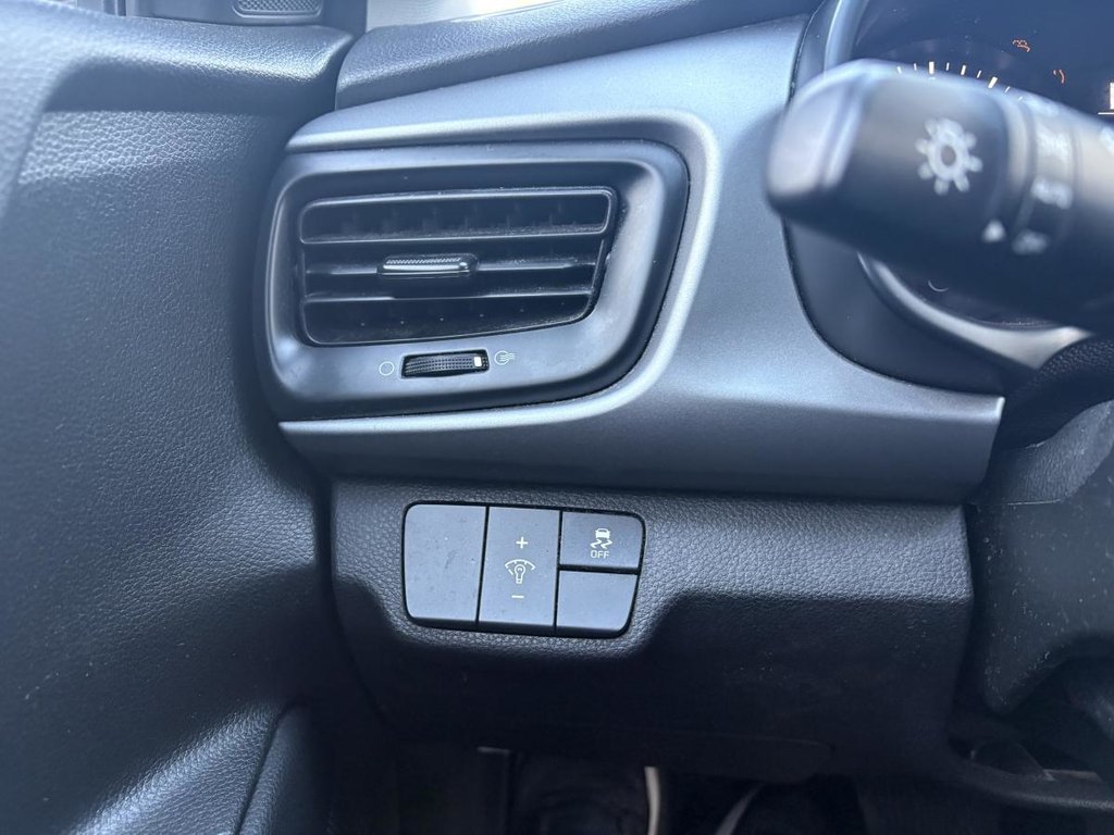 2023 Kia Rio5 LX+ 1 PROPRIO JAMAIS ACCIDENTÉ in , Quebec - 12 - w1024h768px