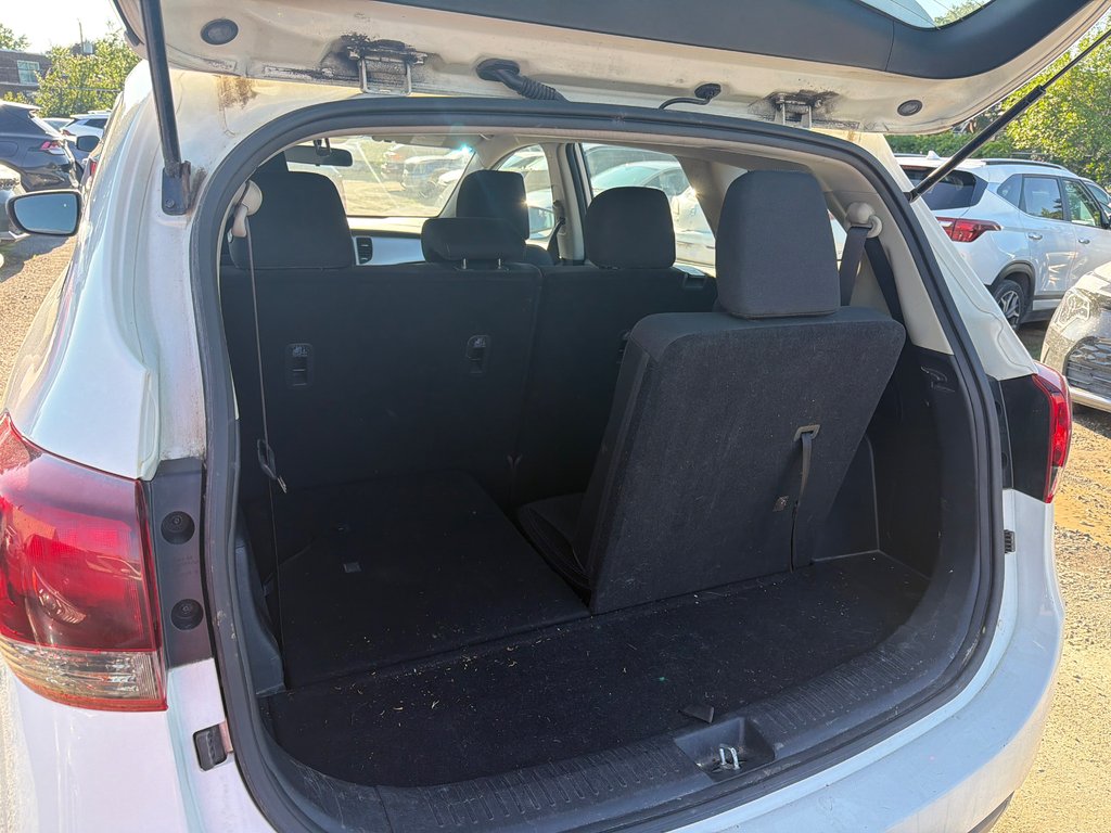 2017 Kia Rondo LX in Montréal, Quebec - 2 - w1024h768px