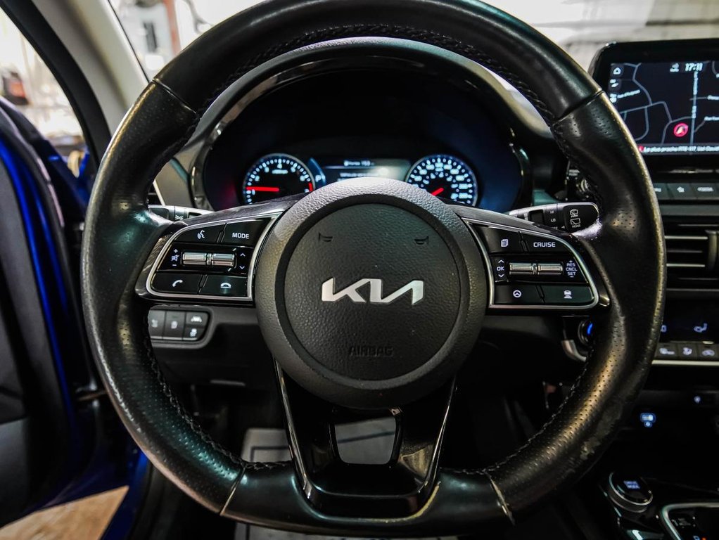 2022 Kia Seltos SX TURBO | AWD | TOIT OUVRANT | CUIR NOIR | GARANTIE 10ANS/200000 KM in , Quebec - 11 - w1024h768px