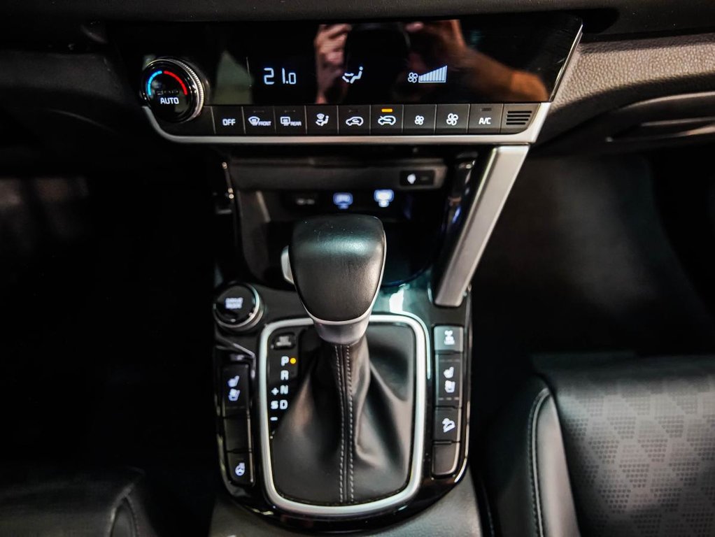 2022 Kia Seltos SX TURBO | AWD | TOIT OUVRANT | CUIR NOIR | GARANTIE 10ANS/200000 KM in , Quebec - 19 - w1024h768px