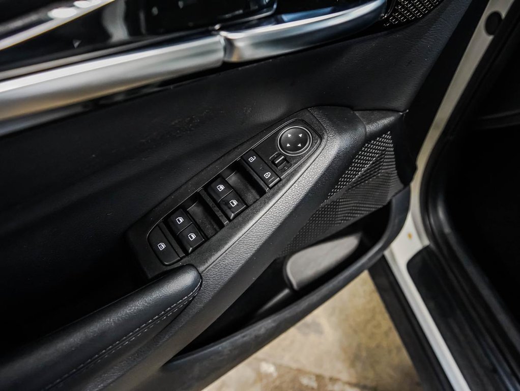 2022 Kia Seltos EX | AWD | TOIT OUVRANT | 1 PROPRIETAIRE | GARANTIE 10ANS/200000 KM in , Quebec - 12 - w1024h768px