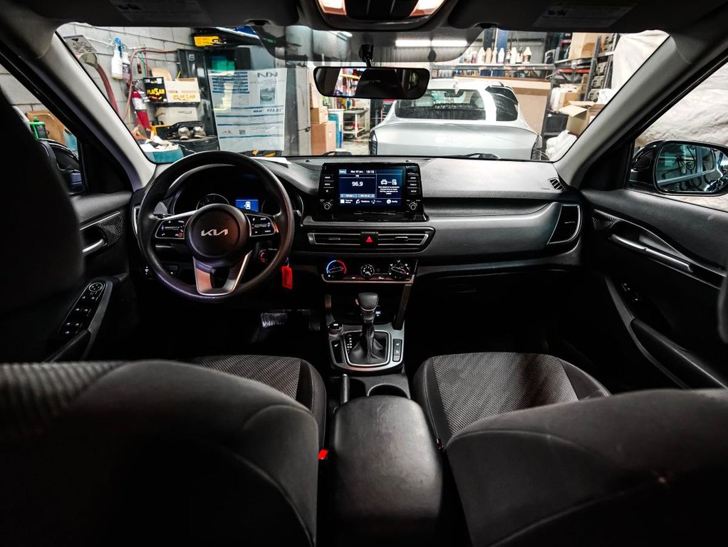 2022 Kia Seltos LX | CAMERA | GARANTIE 10 ANS / 200,000KM in Montréal, Quebec - 15 - w1024h768px