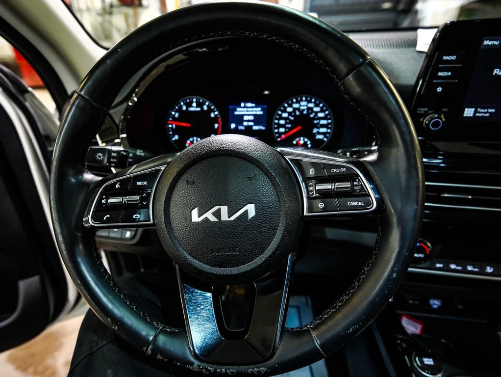 2023 Kia Seltos EX | AWD | TOIT OUVRANT | CUIR | GARANTIE 10ANS/200000 KM in Montréal, Quebec - 11 - w1024h768px