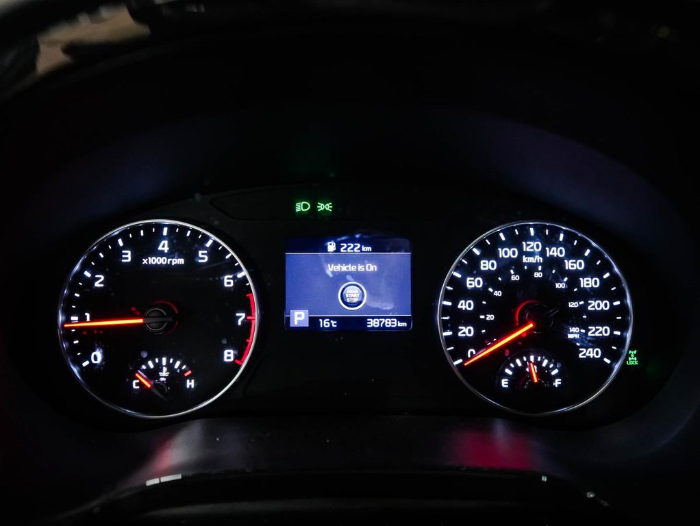 Kia Seltos EX Traction Intégrale ***GARANTIE 10 ANS/ 200 000KM*** CUIR + TOIT OUVRANT*** 2023 à Montréal, Québec - 10 - w1024h768px