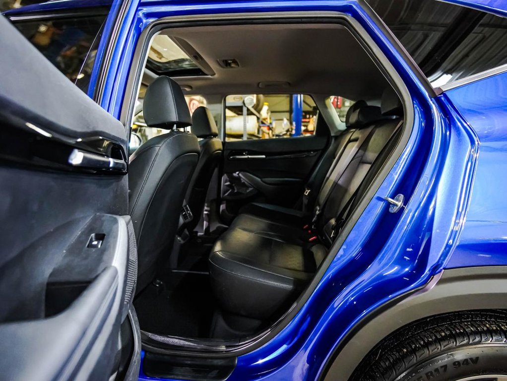 Kia Seltos EX Traction Intégrale ***GARANTIE 10 ANS/ 200 000KM*** CUIR + TOIT OUVRANT*** 2023 à Montréal, Québec - 14 - w1024h768px