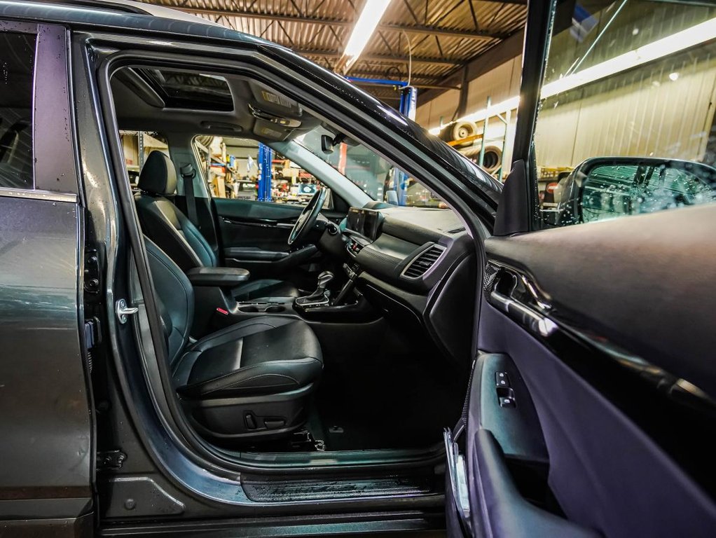 Kia Seltos SX TI avec intérieur noir **JAMAIS ACCIDENTÉ+GARANTIE 10 ANS/ 200 000KM** CUIR+TOIT OUVRANT** 2024 à Montréal, Québec - 16 - w1024h768px