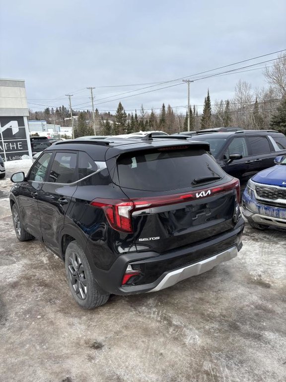 Kia Seltos EX Traction Intégrale **JAMAIS ACCIDENTÉ+GARANTIE 10 ANS/ 200 000KM** TOIT OUVRANT+SIÈGES EN CUIR** 2024 à Montréal, Québec - 5 - w1024h768px