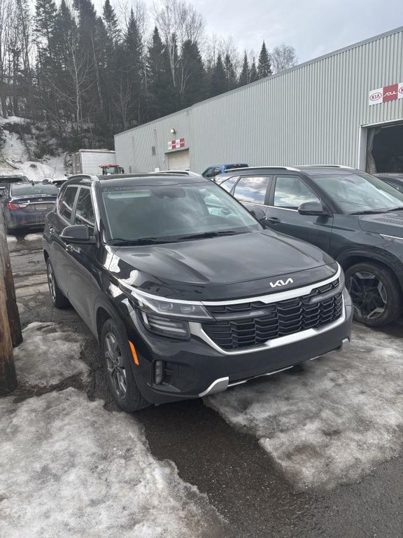 Kia Seltos EX Traction Intégrale **JAMAIS ACCIDENTÉ+GARANTIE 10 ANS/ 200 000KM**TOIT OUVRANT+CUIR** 2024 à Montréal, Québec - 3 - w1024h768px