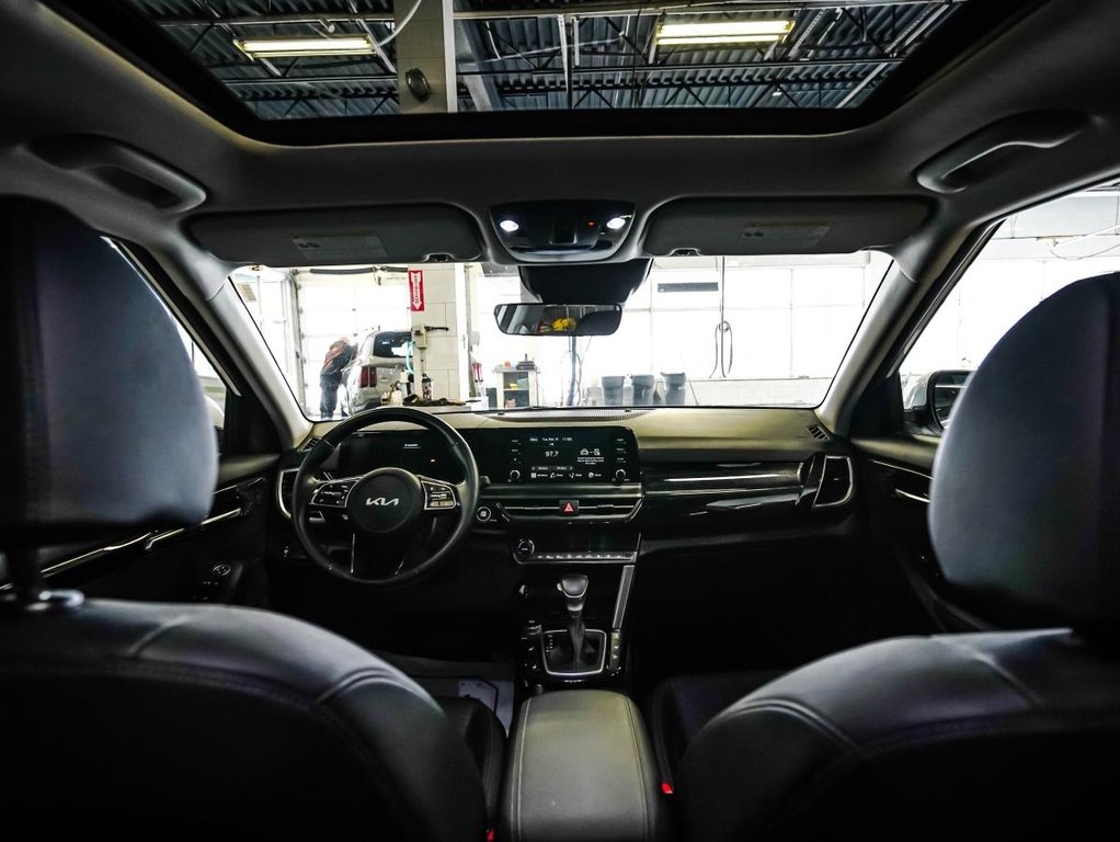 2025 Kia Seltos EX Traction Intégral **JAMAIS ACCIDENTÉ+GARANTIE 10 ANS/ 200 000KM** TOIT OUVRANT+CUIR** in Montréal, Quebec - 16 - w1024h768px