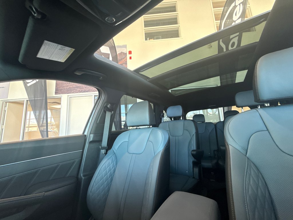 2025 Kia Sorento Plug-In Hybrid SX in , Quebec - 8 - w1024h768px
