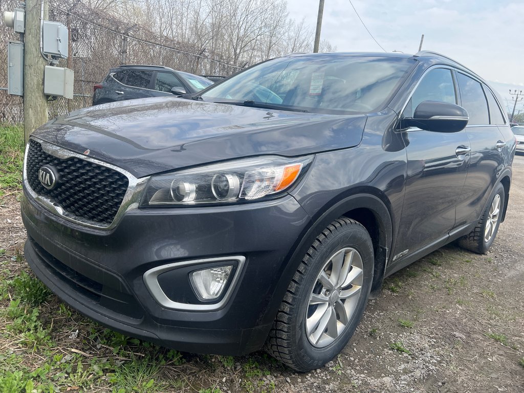 2017 Kia Sorento LX V6 in Montréal, Quebec - 1 - w1024h768px