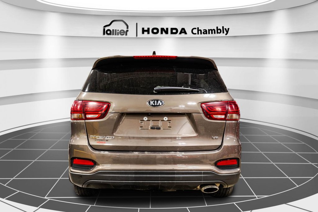 2019 Kia Sorento LX V6 Premium AWD 1 PROPRIO I 7 PLACES I SIEGES ET VOLANT CHAUFFANTS I CARPLAY I CAMERA I BLUETOOTH in Montréal, Quebec - 6 - w1024h768px