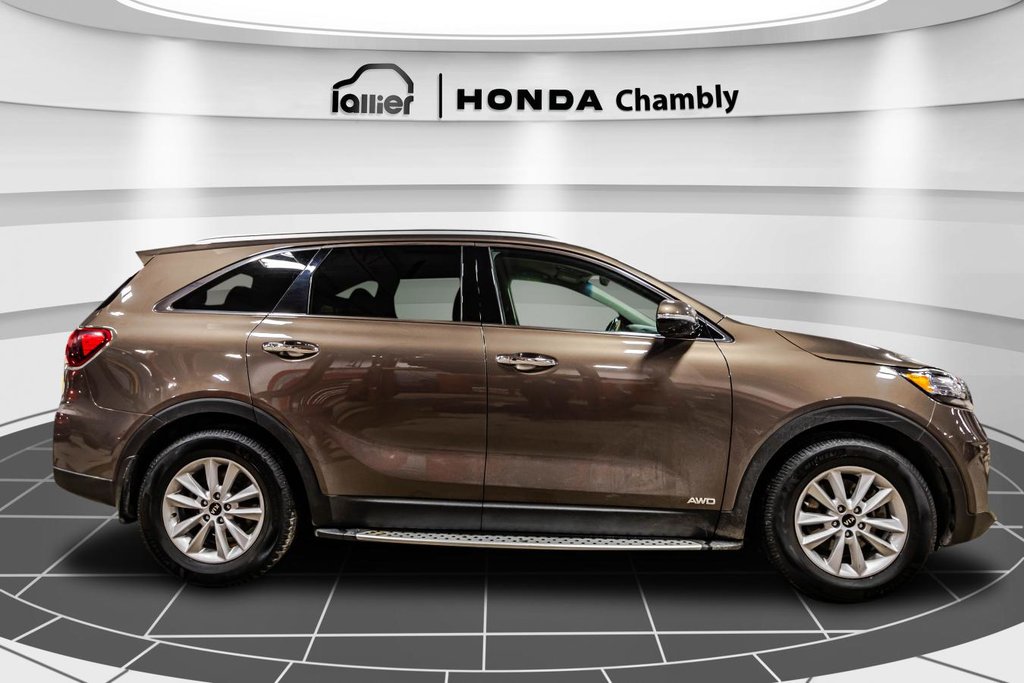 2019 Kia Sorento LX V6 Premium AWD 1 PROPRIO I 7 PLACES I SIEGES ET VOLANT CHAUFFANTS I CARPLAY I CAMERA I BLUETOOTH in Montréal, Quebec - 8 - w1024h768px