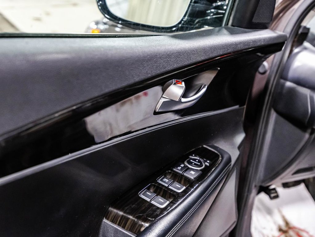 2019 Kia Sorento LX V6 Premium AWD 1 PROPRIO I 7 PLACES I SIEGES ET VOLANT CHAUFFANTS I CARPLAY I CAMERA I BLUETOOTH in Montréal, Quebec - 12 - w1024h768px