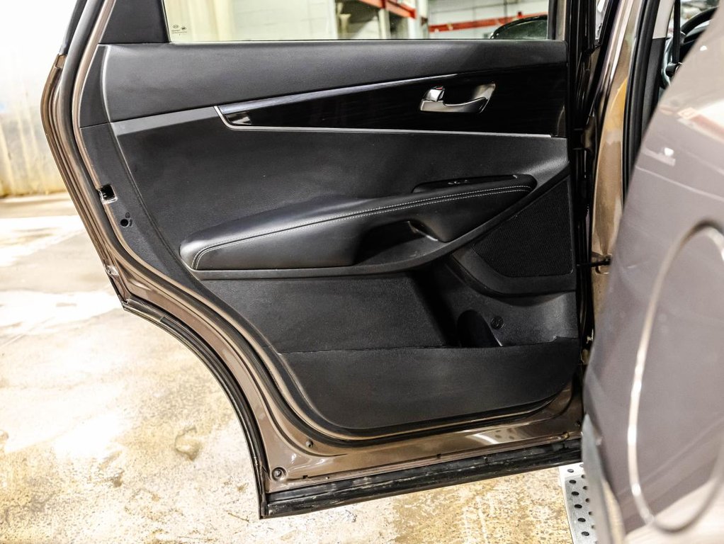 2019 Kia Sorento LX V6 Premium AWD 1 PROPRIO I 7 PLACES I SIEGES ET VOLANT CHAUFFANTS I CARPLAY I CAMERA I BLUETOOTH in Montréal, Quebec - 13 - w1024h768px