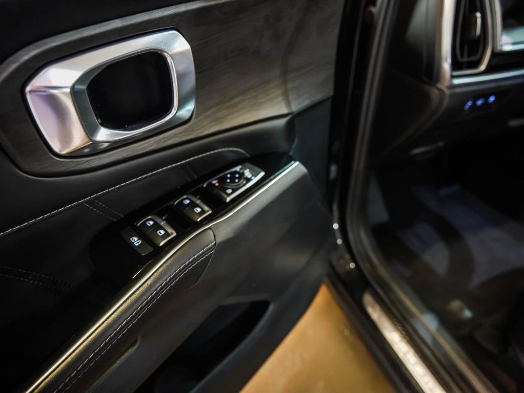 2024 Kia Sorento X-LINE | AWD | INT. NOIR | GARANTIE 10 ANS / 200000 KMS in Montréal, Quebec - 12 - w1024h768px