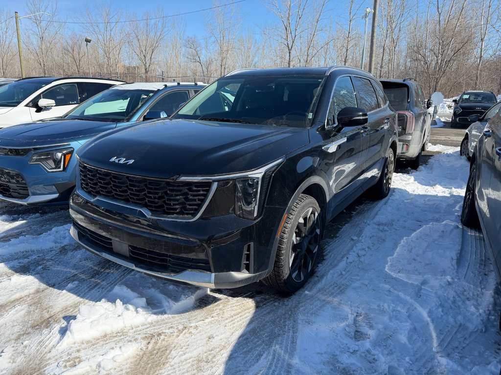 Kia Sorento EX 2025 à Montréal, Québec - 1 - w1024h768px