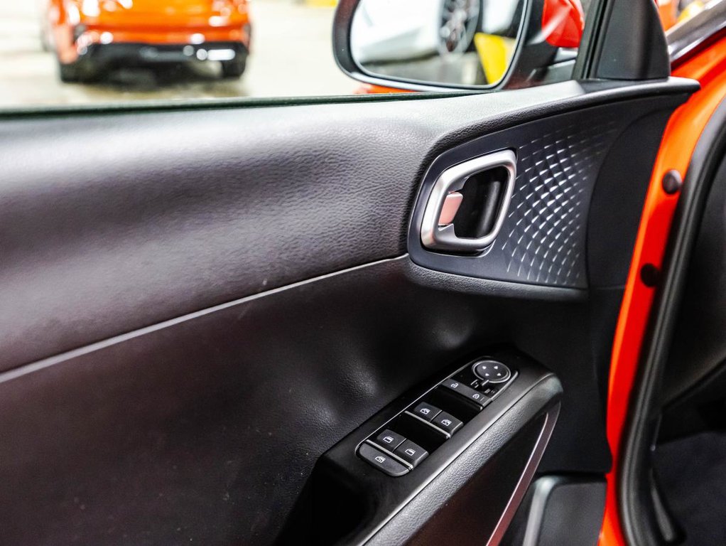 2022 Kia Soul EX 21 OOO KM SEULEMENT CAMERA SIEGES CHAUFFANTS in , Quebec - 11 - w1024h768px