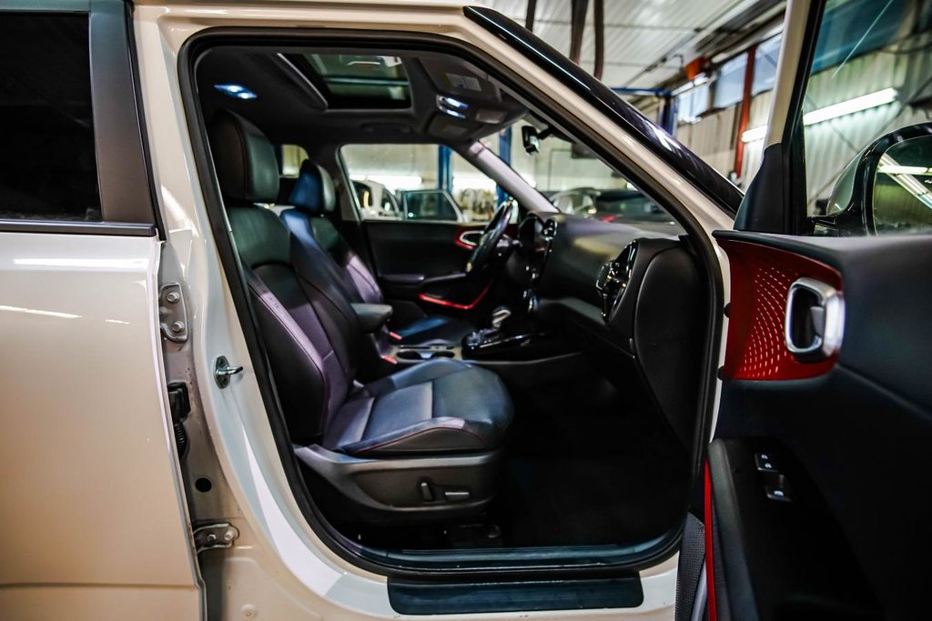 Kia Soul GT-LINE LIMITED |TOIT OUVRANT | CUIR | GARANTIE 10ANS/200000 KM 2023 à Montréal, Québec - 16 - w1024h768px