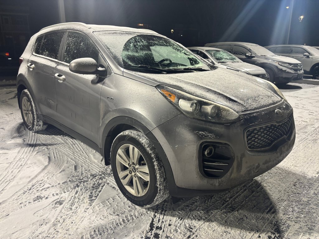 2017 Kia Sportage LX in Montréal, Quebec - 2 - w1024h768px