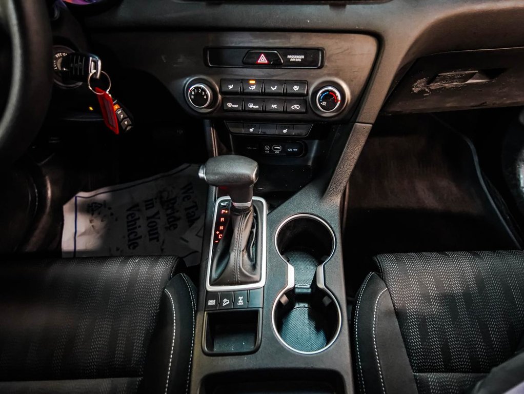 Kia Sportage LX 4 portes TI **JAMAIS ACCIDENTÉ+ UN SEUL PROPRIÉTAIRE** 2017 à Montréal, Québec - 18 - w1024h768px