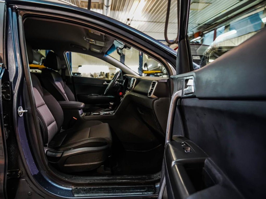 Kia Sportage LX 4 portes TI **JAMAIS ACCIDENTÉ+ UN SEUL PROPRIÉTAIRE** 2017 à Montréal, Québec - 16 - w1024h768px