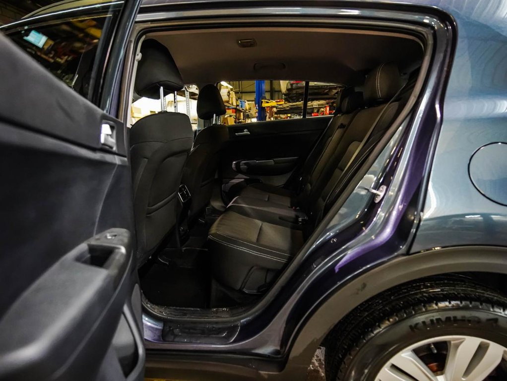 Kia Sportage LX 4 portes TI **JAMAIS ACCIDENTÉ+ UN SEUL PROPRIÉTAIRE** 2017 à Montréal, Québec - 14 - w1024h768px