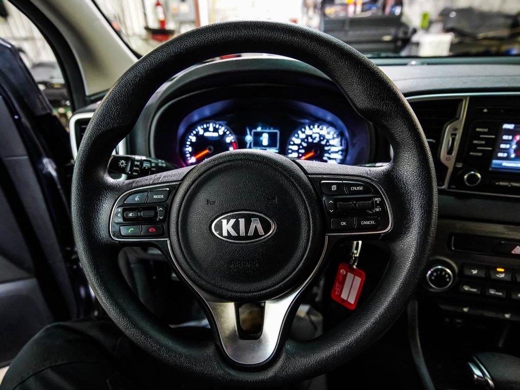 Kia Sportage LX 4 portes TI **JAMAIS ACCIDENTÉ+ UN SEUL PROPRIÉTAIRE** 2017 à Montréal, Québec - 11 - w1024h768px