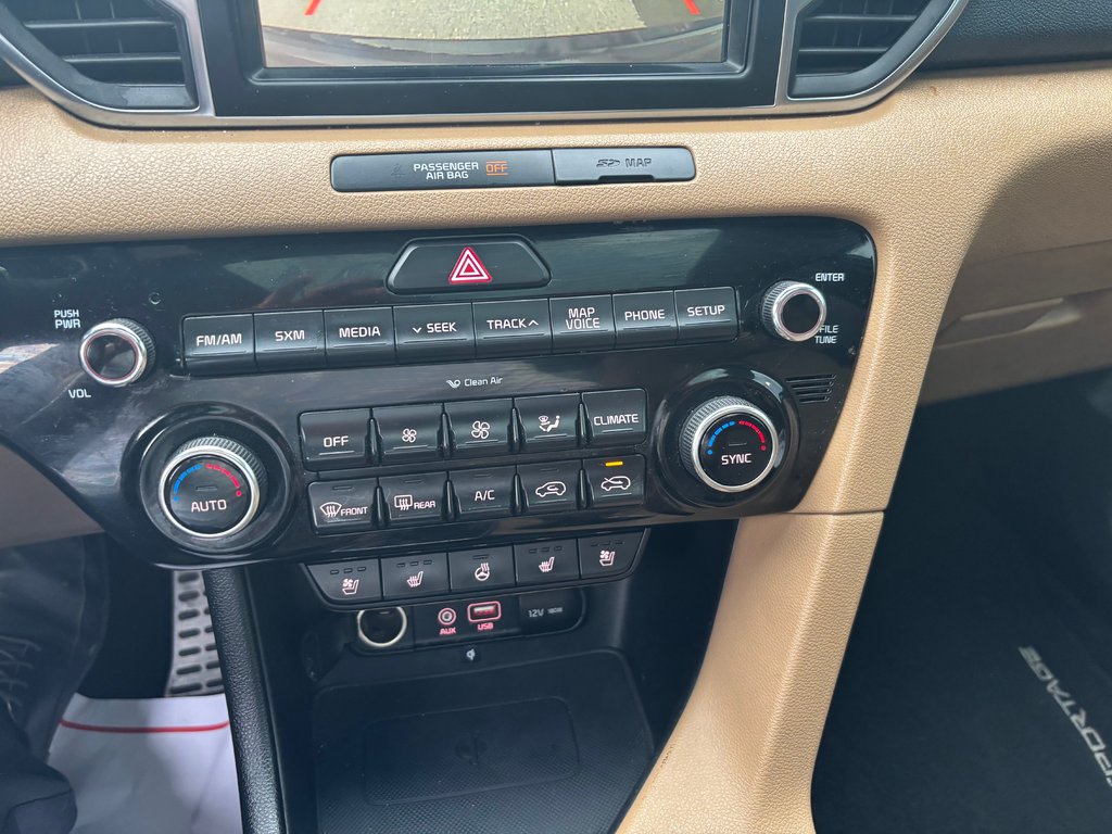2017 Kia Sportage SX Turbo in Montréal, Quebec - 12 - w1024h768px