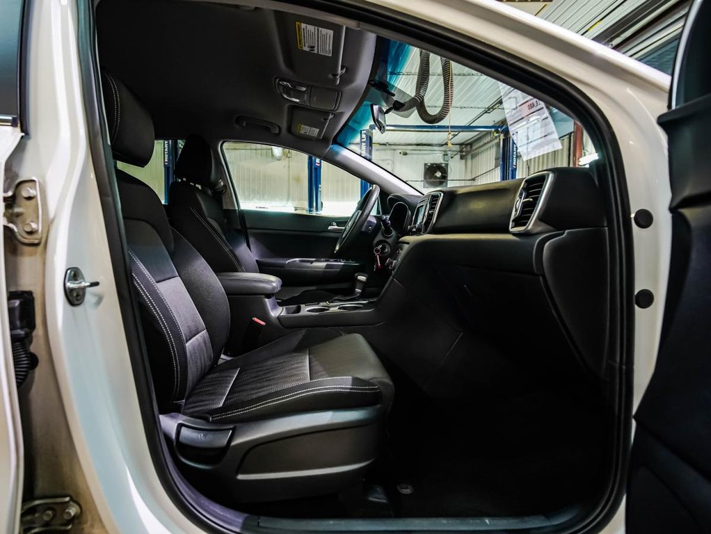Kia Sportage LX | AWD | CAMERA | GARANTIE 10 ANS / 200,000KM 2019 à , Québec - 16 - w1024h768px