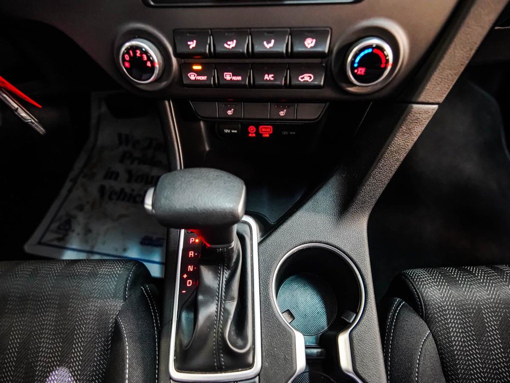 Kia Sportage LX | AWD | CAMERA | GARANTIE 10 ANS / 200,000KM 2019 à , Québec - 18 - w1024h768px