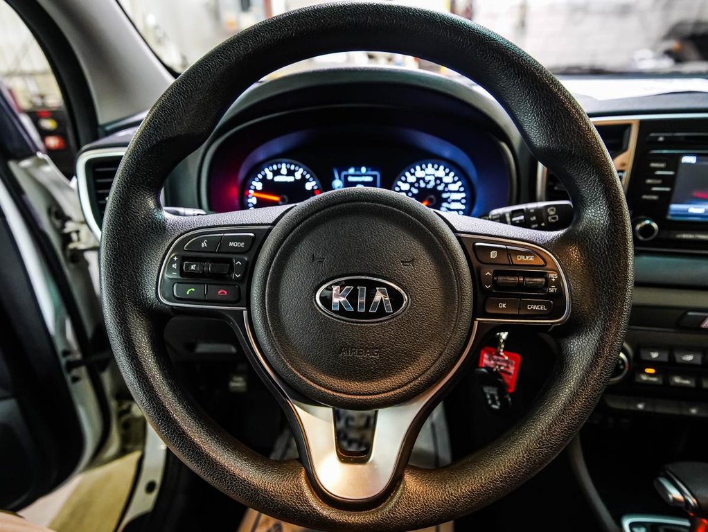 Kia Sportage LX | AWD | CAMERA | GARANTIE 10 ANS / 200,000KM 2019 à , Québec - 11 - w1024h768px
