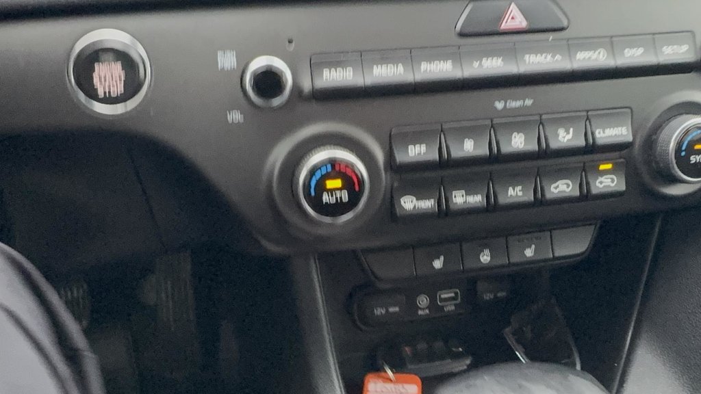 2019 Kia Sportage EX AWD in Montréal, Quebec - 8 - w1024h768px