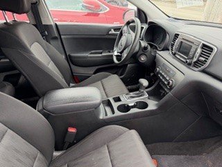 Kia Sportage LX Traction Intégrale 2019 à Montréal, Québec - 3 - w1024h768px