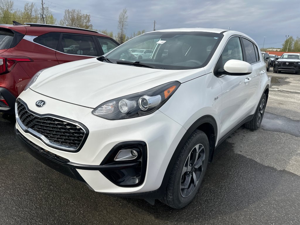 2021 Kia Sportage LX in Montréal, Quebec - 1 - w1024h768px