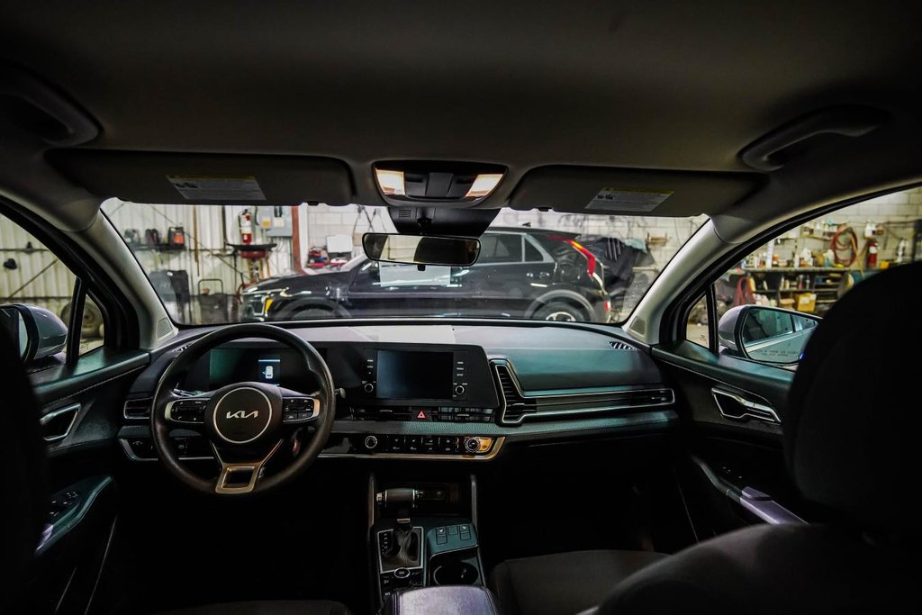 Kia Sportage LX TA  | CARFAX CLEAN | GARANTIE 10 ANS / 200,000KM+ 1 PROPRIÉTAIRE | 2023 à , Québec - 14 - w1024h768px