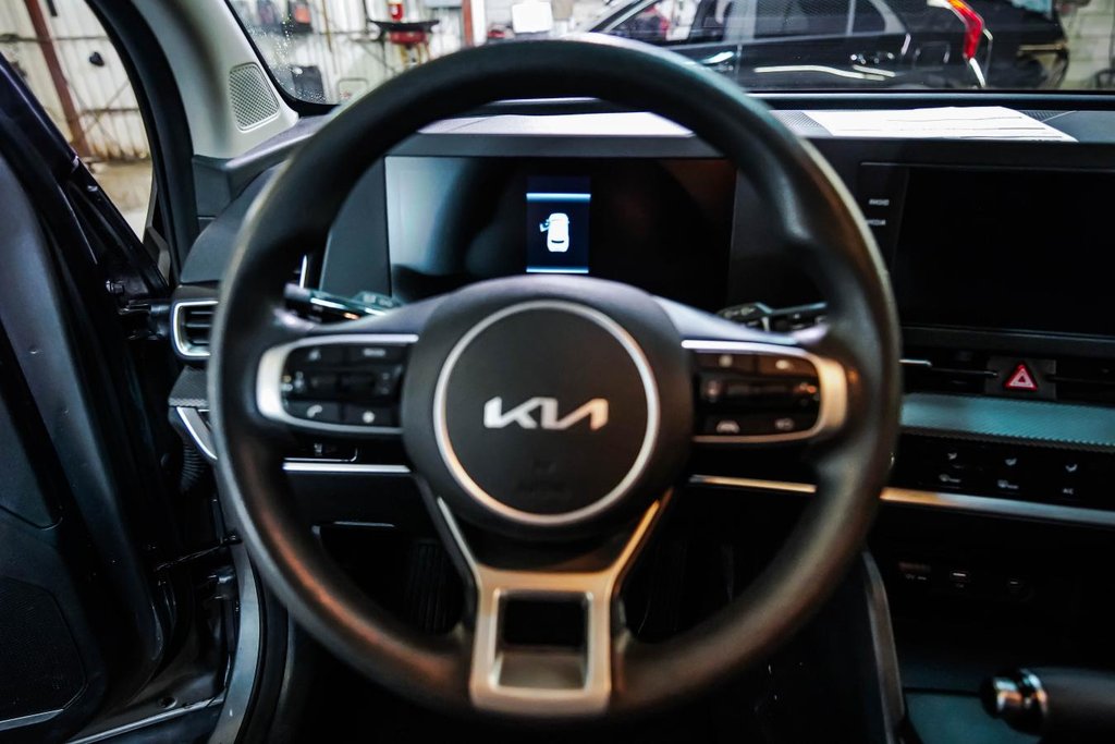 Kia Sportage LX TA  | CARFAX CLEAN | GARANTIE 10 ANS / 200,000KM+ 1 PROPRIÉTAIRE | 2023 à , Québec - 11 - w1024h768px