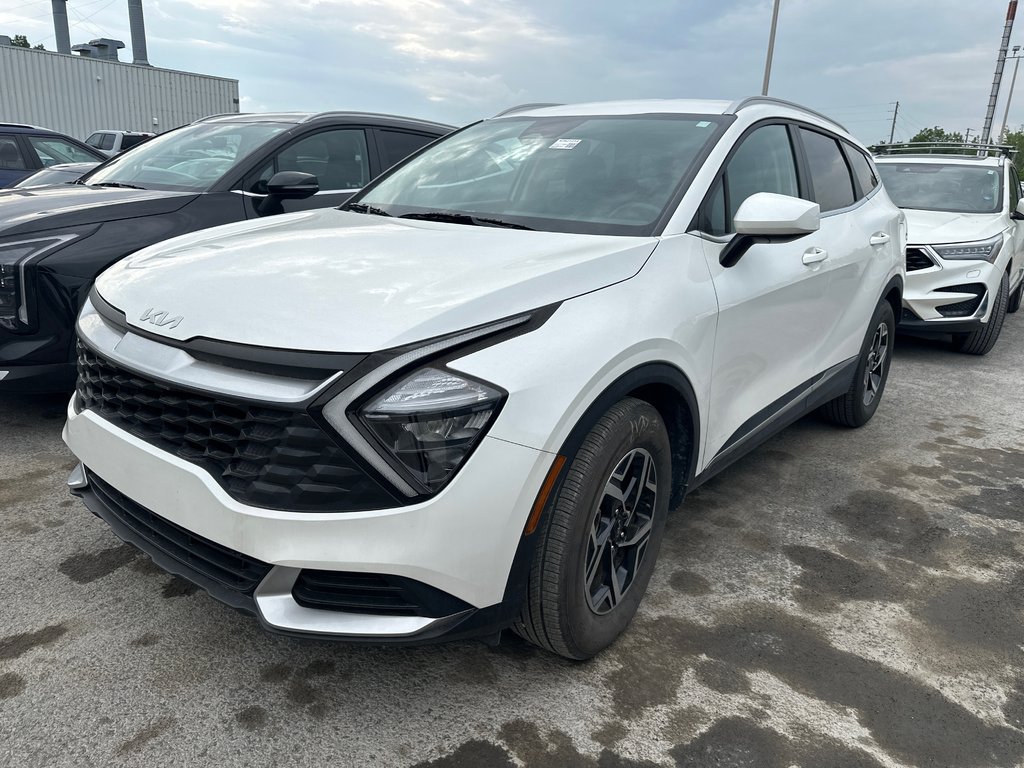 Kia Sportage LX 2023 à Montréal, Québec - 1 - w1024h768px