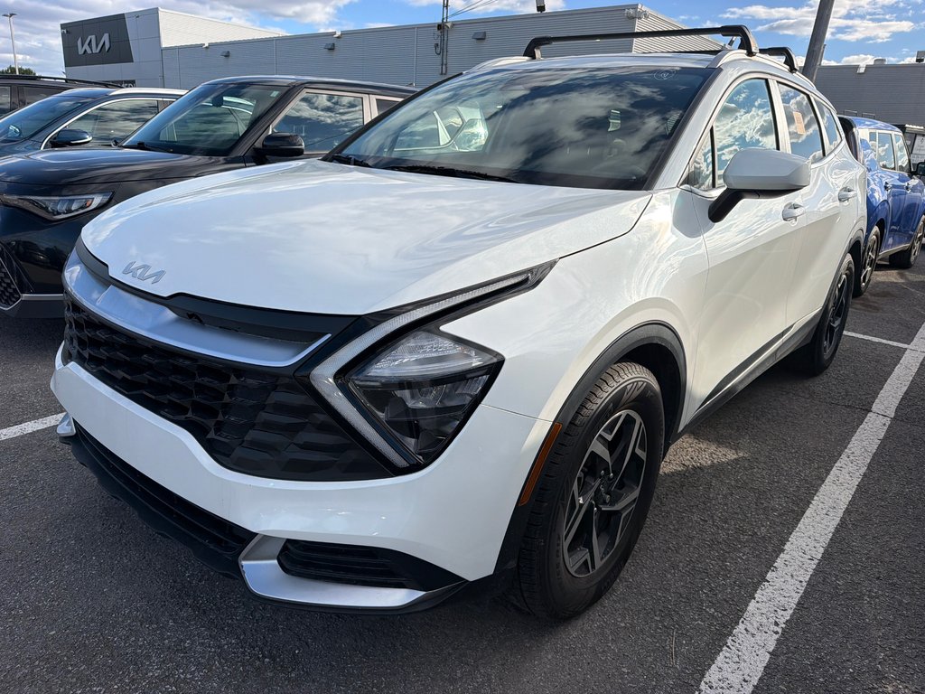 Kia Sportage LX 2023 à Montréal, Québec - 1 - w1024h768px